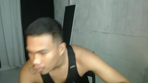 Taylor online show from 10-19-25, 06:41