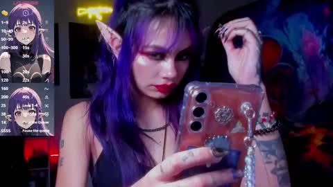    online show from 03-11-25, 07:04