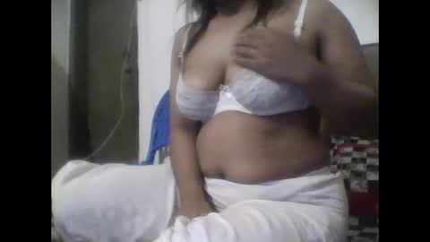 Snapshot of sakirarani chatting on 01-28-25, 03:35 sakirarani online show from 01-28-25, 03:35
