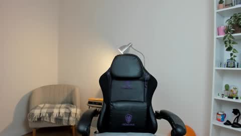 Sakura Harper online show from 10-25-25, 04:53