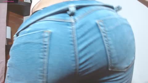 Snapshot of sakura_skinny chatting on 12-05-24, 05:39 Sakura Skinny online show from 12-05-24, 05:39