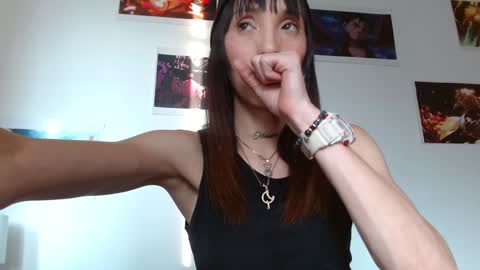 Snapshot of sakura_skinny chatting on 12-11-24, 09:55 Sakura Skinny online show from 12-11-24, 09:55