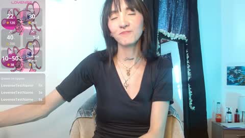 Snapshot of sakura_skinny chatting on 01-09-25, 08:11 Sakura Skinny online show from 01-09-25, 08:11