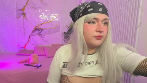 Snapshot of sakura_tay1 chatting on 03-31-26, 03:19 sakura online show from 03-31-26, 03:19