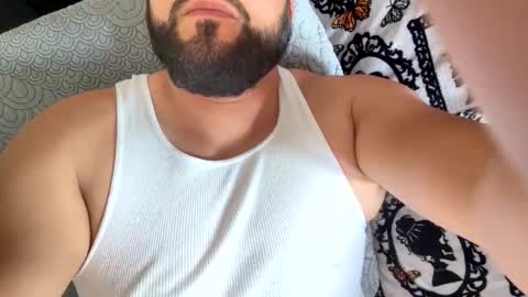 sal cumplaciente online show from 10-31-25, 05:47