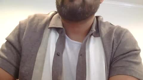 sal cumplaciente online show from 04-13-26, 06:24