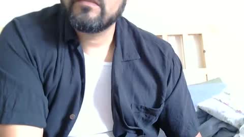 sal cumplaciente online show from 04-24-26, 05:48