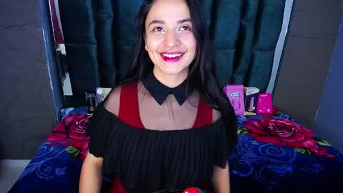 Snapshot of salamandrafon chatting on 05-17-26, 04:32 salamandrafon online show from 05-17-26, 04:32