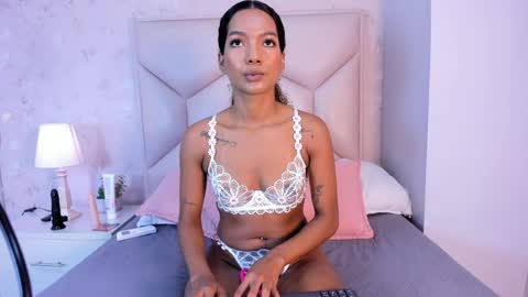 Snapshot of salem_smith_ chatting on 05-02-26, 11:37 salem_smith_ online show from 05-02-26, 11:37