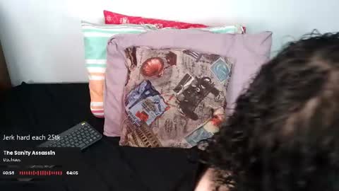 Snapshot of salemqueer_ chatting on 07-26-26, 01:25 Sam online show from 07-26-26, 01:25