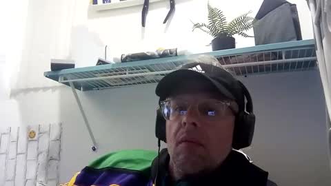 salis1981 online show from 03-02-25, 05:01