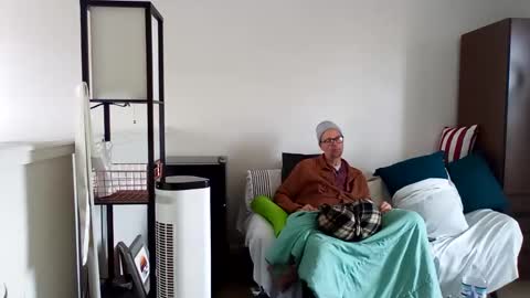 salis1981 online show from 03-04-25, 06:50