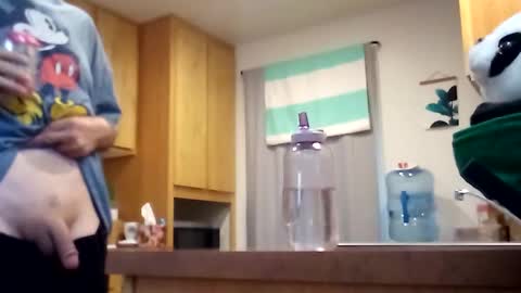 salis1981 online show from 09-17-25, 06:31