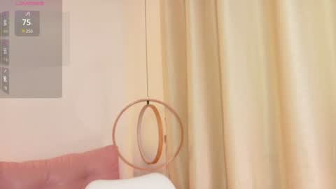 Snapshot of sally_azmani_ chatting on 06-22-26, 12:35 Silvia online show from 06-22-26, 12:35