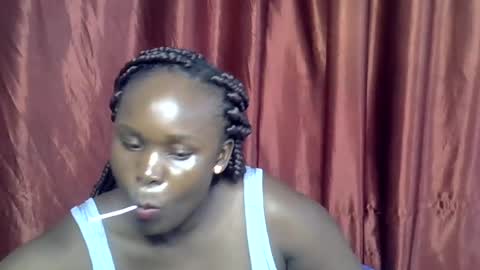 Snapshot of sally_bee1 chatting on 07-08-26, 04:11 sally_bee1 online show from 07-08-26, 04:11