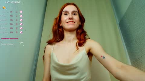 Snapshot of sallybiscuit chatting on 02-07-25, 01:32 Sally online show from 02-07-25, 01:32