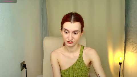 Snapshot of sallybiscuit chatting on 03-07-25, 10:45 Sally online show from 03-07-25, 10:45