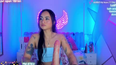 Snapshot of sallybrown_ chatting on 05-21-26, 08:27 miss Sally online every night from 1am to 8am Colombia time online show from 05-21-26, 08:27