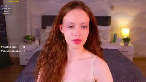 Snapshot of sallypinkman chatting on 07-28-26, 04:39 Sally Pinkman online show from 07-28-26, 04:39