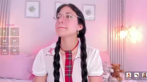 Snapshot of sallyrosee_ chatting on 07-18-26, 03:49 Sally online show from 07-18-26, 03:49