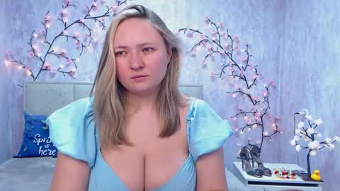 Snapshot of sallyverda chatting on 05-12-26, 06:27 Sally online show from 05-12-26, 06:27
