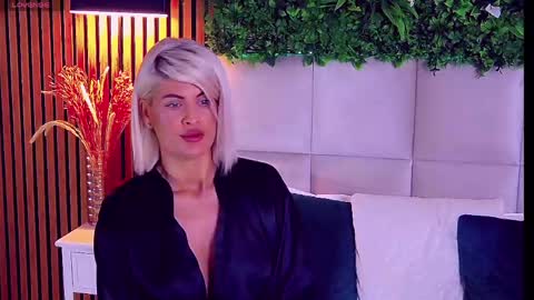 SalmaRoze online show from 04-29-26, 02:48