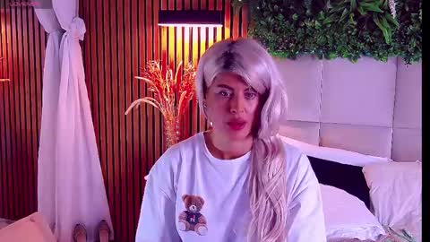 SalmaRoze online show from 05-12-26, 03:25