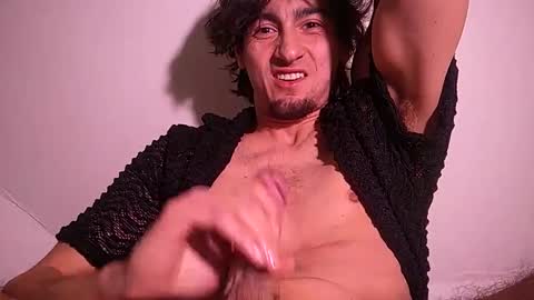 Snapshot of salmonman1305 chatting on 02-18-25, 07:21 salmonman1305 online show from 02-18-25, 07:21