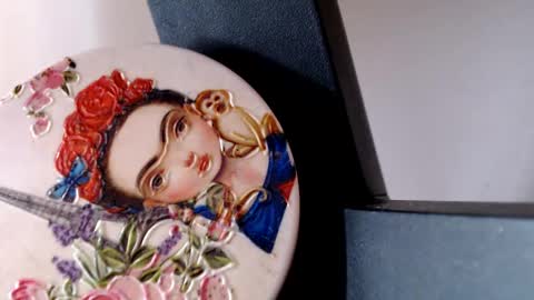 Salome online show from 03-08-25, 05:33