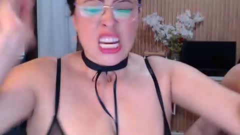 Salome online show from 06-11-26, 12:32