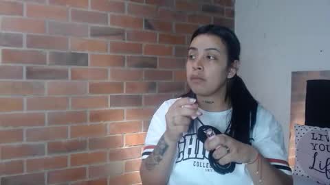 Snapshot of salome__hills chatting on 12-16-25, 05:40 online show from 12-16-25, 05:40