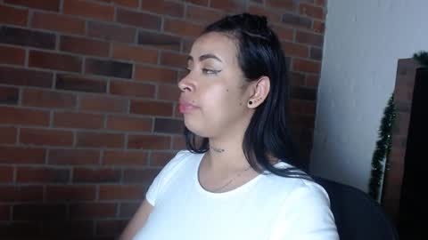 Snapshot of salome__palmer chatting on 12-10-24, 07:58 online show from 12-10-24, 07:58