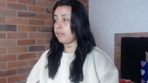 Snapshot of salome__palmer chatting on 02-24-26, 04:27 online show from 02-24-26, 04:27