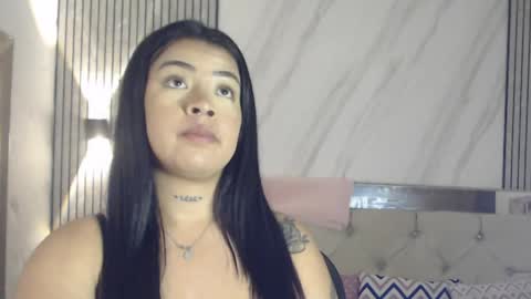 Snapshot of salome__palmer chatting on 05-29-26, 08:18 online show from 05-29-26, 08:18