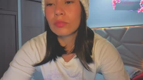 Snapshot of salome_stockman_s chatting on 04-29-26, 04:27 Salome online show from 04-29-26, 04:27