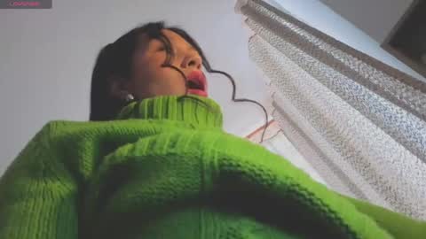 Snapshot of salome_stockman_s chatting on 05-21-26, 07:32 Salome online show from 05-21-26, 07:32