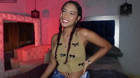 Snapshot of salome_williamss chatting on 04-23-26, 12:51 Salome online show from 04-23-26, 12:51