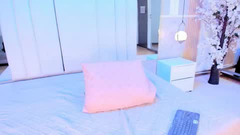 Snapshot of salomebenz_01 chatting on 07-18-26, 09:29 Salome benz online show from 07-18-26, 09:29