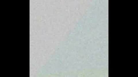 Snapshot of salomediosaperez chatting on 10-19-25, 10:32 kitana online show from 10-19-25, 10:32