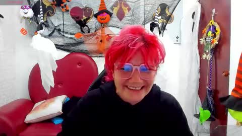 Salomee diazz online show from 10-19-25, 01:01