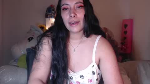 Snapshot of salomefox2 chatting on 12-05-24, 03:26 yenny online show from 12-05-24, 03:26