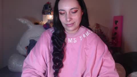 Snapshot of salomefox2 chatting on 12-17-24, 04:12 yenny online show from 12-17-24, 04:12