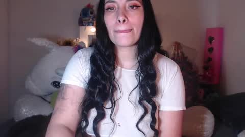 Snapshot of salomefox2 chatting on 12-18-24, 07:36 yenny online show from 12-18-24, 07:36