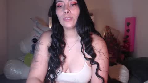 Snapshot of salomefox2 chatting on 12-20-24, 04:42 yenny online show from 12-20-24, 04:42