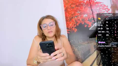 Salome online show from 05-31-26, 10:33