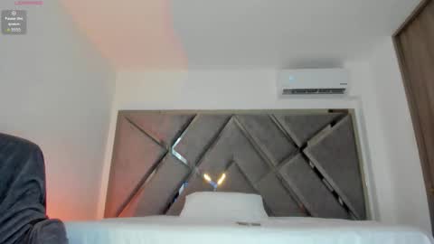 Snapshot of salommecruz01 chatting on 12-19-25, 08:38 Salomme Cruz online show from 12-19-25, 08:38