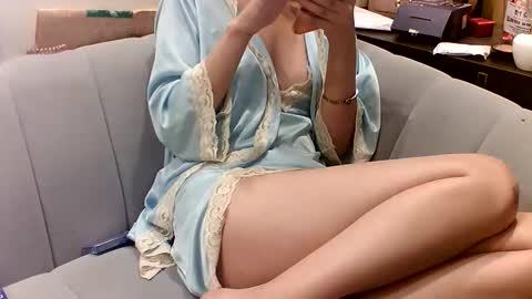 Snapshot of saloni_india chatting on 05-20-26, 04:46 saloni_india online show from 05-20-26, 04:46