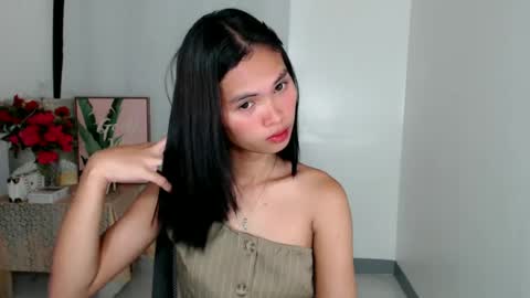 Snapshot of salsallera69x chatting on 06-18-26, 08:47 salsallera69x online show from 06-18-26, 08:47