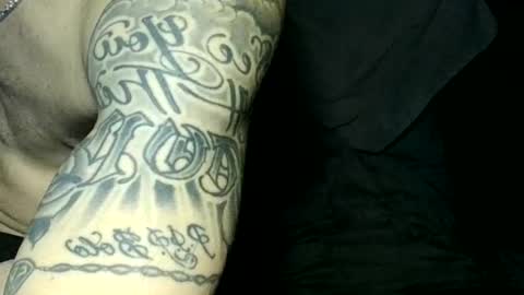 Snapshot of salsbigger chatting on 12-21-24, 10:39 Anthony Deniro online show from 12-21-24, 10:39