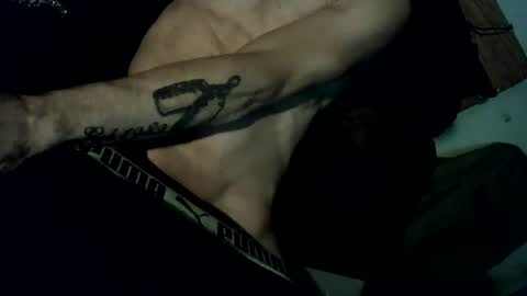 Snapshot of salsbigger chatting on 10-31-25, 08:15 Anthony Deniro online show from 10-31-25, 08:15